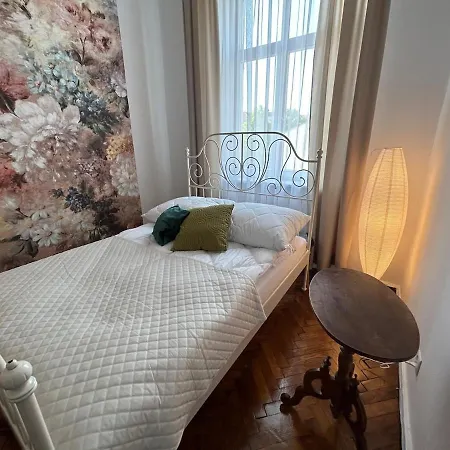Old Town - 2 Bedrooms Sołtyka S3 Apartament
