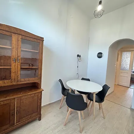 Daire Old Town - 2 Bedrooms Soltyka S3