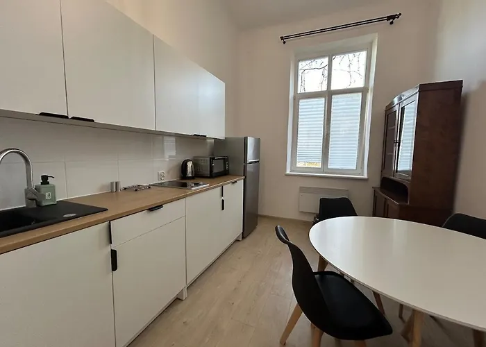 Old Town - 2 Bedrooms Soltyka S3 Apartment *