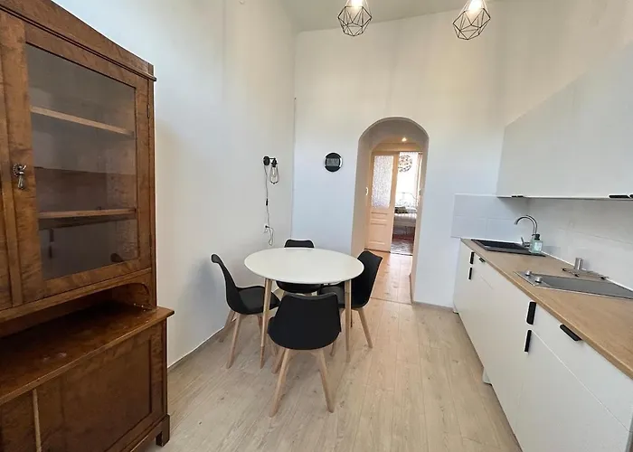 Old Town - 2 Bedrooms Soltyka S3 Appartement